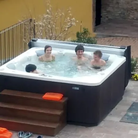 Il Ghiro Dormiglione Bed & Breakfast Cocconato