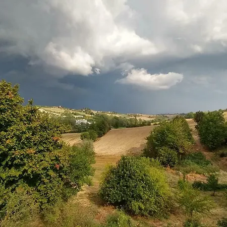 Il Ghiro Dormiglione ベッド・アンド・ブレックファスト 3*